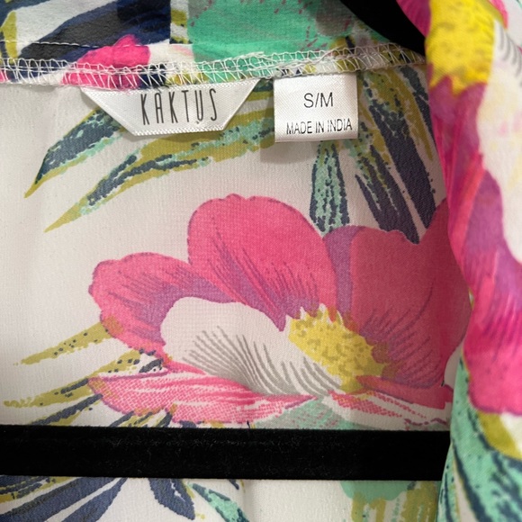 Kimono by Kaktus pink white NWOT, white floral print sz L.  Over up, Robe. - Picture 2 of 14